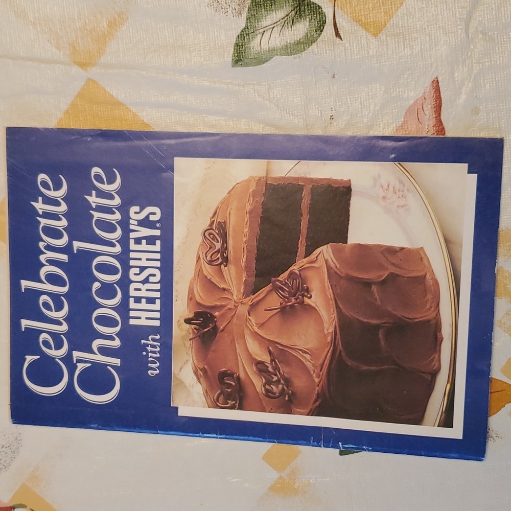 2/$8 🍫 1990 Celebrate Chocolate with Hershey's Cookbook 🍫